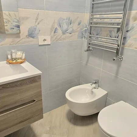 Grazy - Bright New With Terrace And Jacuzzi * Vico Equense