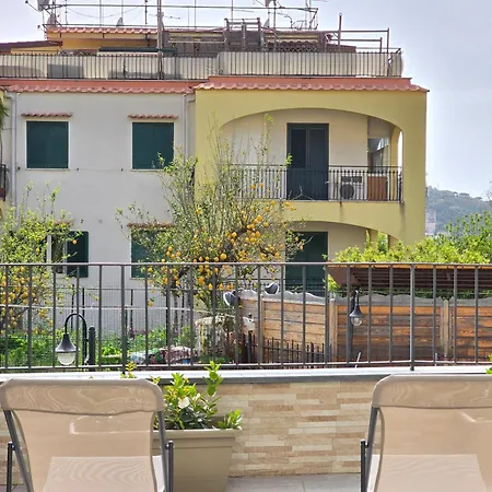 Grazy - Bright New With Terrace And Jacuzzi * Vico Equense