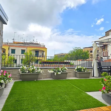 Grazy - Bright New With Terrace And Jacuzzi Vico Equense