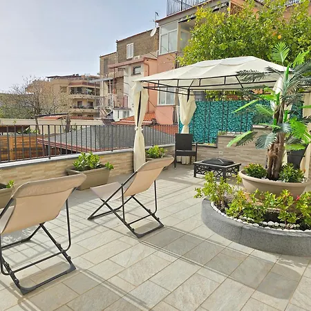 Сasa de vacaciones Grazy - Bright New With Terrace And Jacuzzi Vico Equense