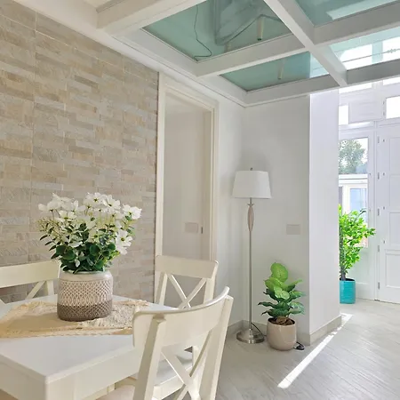 Grazy - Bright New With Terrace And Jacuzzi Feriehus
