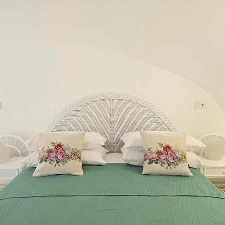 Grazy - Bright New With Terrace And Jacuzzi Feriehus *