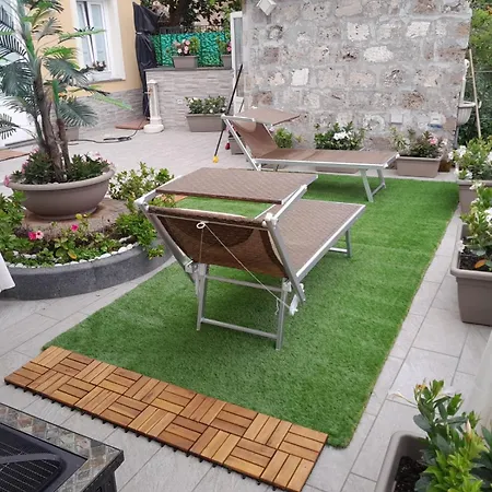 Grazy - Bright New With Terrace And Jacuzzi Vico Equense