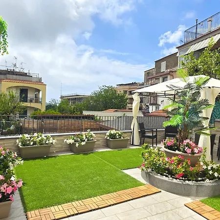 Сasa de vacaciones Grazy - Bright New With Terrace And Jacuzzi