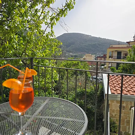 Vakantiehuis Grazy - Bright New With Terrace And Jacuzzi Vico Equense