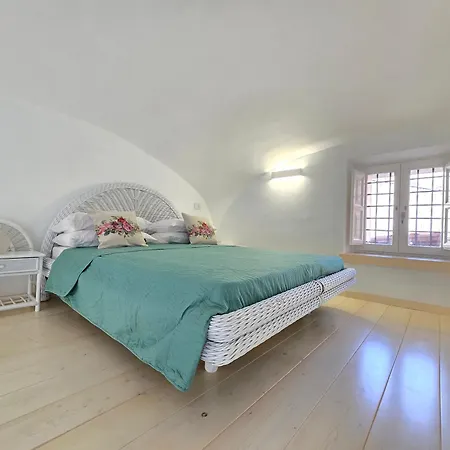Vakantiehuis Grazy - Bright New With Terrace And Jacuzzi Vico Equense