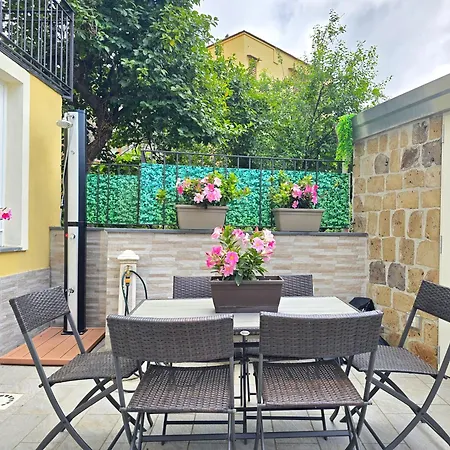 Grazy - Bright New With Terrace And Jacuzzi Vico Equense